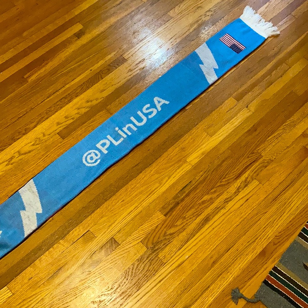 Premier league USA Soccer Scarf Blue